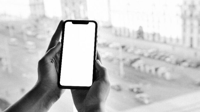 Telecom habilitó primera red 5G de Argentina