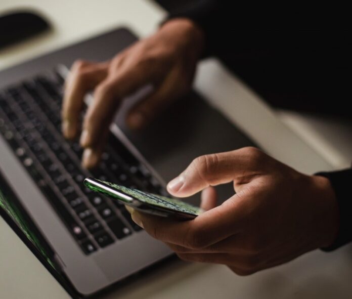 Los marcos regulatorios obsoletos amenazan el desarrollo digital